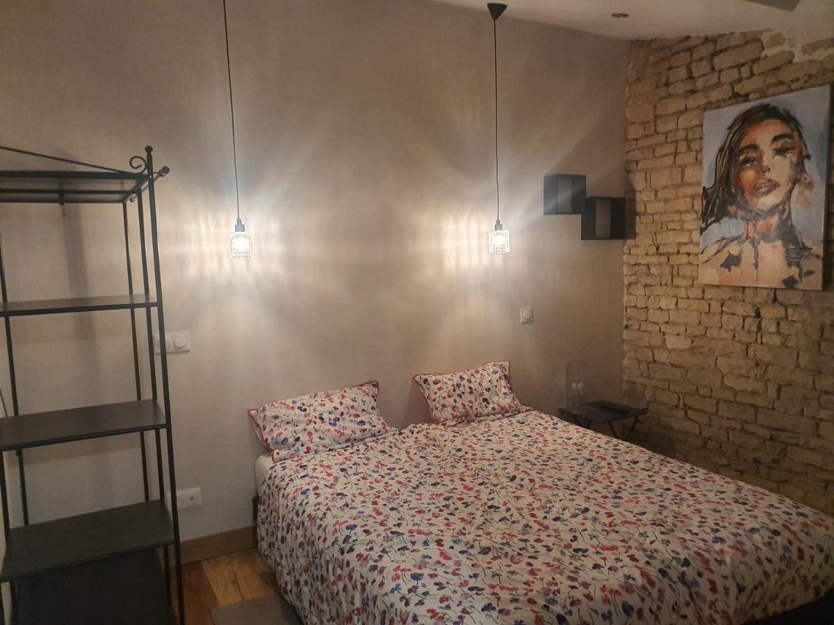 La P'Tite Ecurie Apartment Saint-Jean-de-Liversay Екстериор снимка