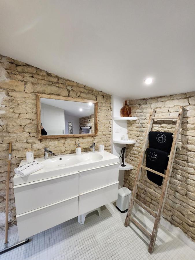 La P'Tite Ecurie Apartment Saint-Jean-de-Liversay Екстериор снимка